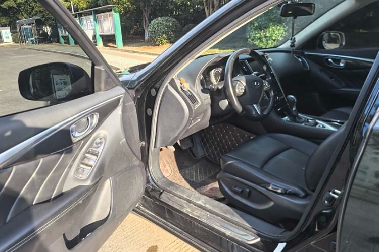 Used Infiniti Q50L 2016 2.0T Comfort Edition