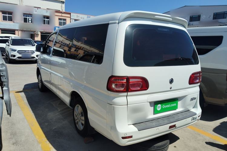Used FORTHING Lingzhi 2018 M5L 2.0L 7-Seater Comfort Model

