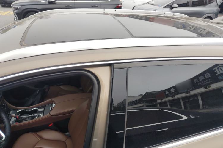 Used Buick Envision 2018 28T Four-Wheel Drive Luxury Model