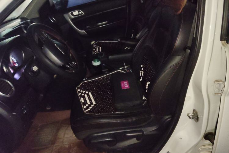 Used Haval H6 2016 Upgraded Model 1.5T Automatic Two-Wheel Drive Elite Version
