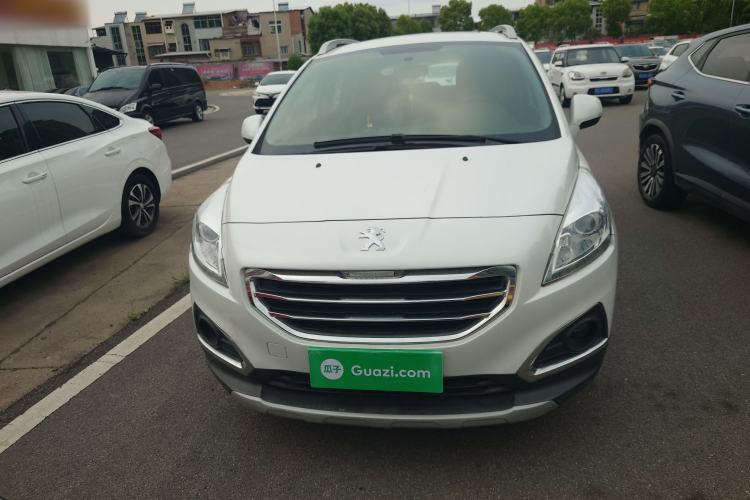 Used Peugeot 3008 2015 2.0L Manual Classic Edition Front
