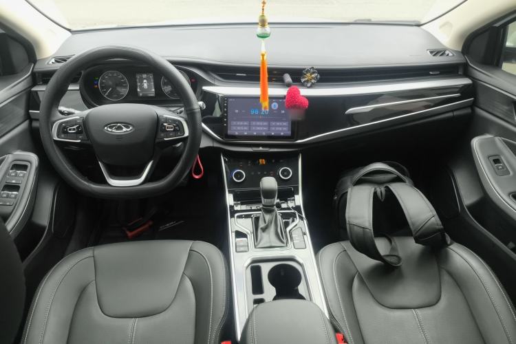 Used Chery Arrizo 5 2025 Excellence Version 1.5L CVT Fashionable Edition Center Console