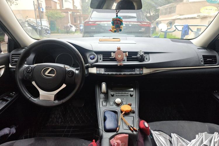 Used Lexus CT 2017 CT200h Elite Edition Monotone China VI