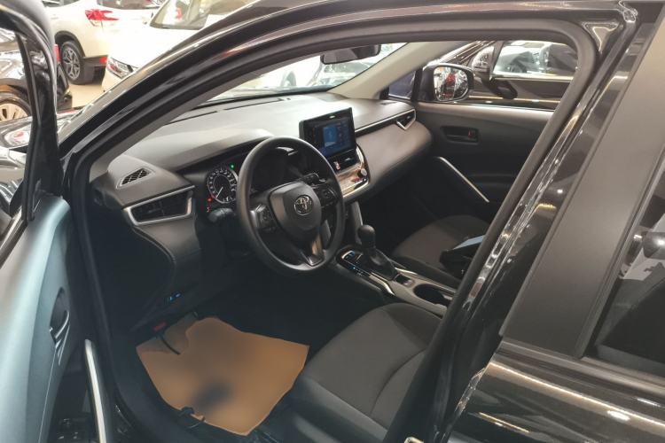 Used Toyota Corolla Cross 2022 2.0L Elite Edition Driver Seat