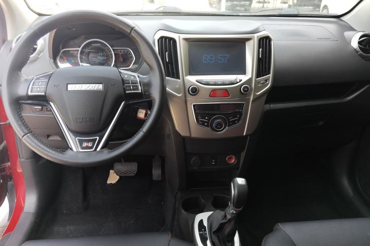 Used Haval H1 2017 Red-Label 1.5L AMT Luxury Model Center Console