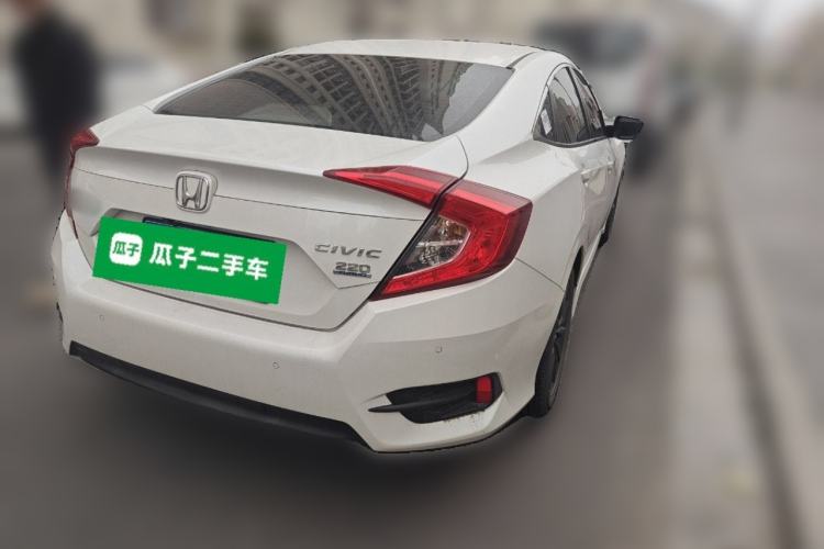 Used Honda Civic 2019 220TURBO CVT Dynamic Edition China VI Rear Right 45 Deg