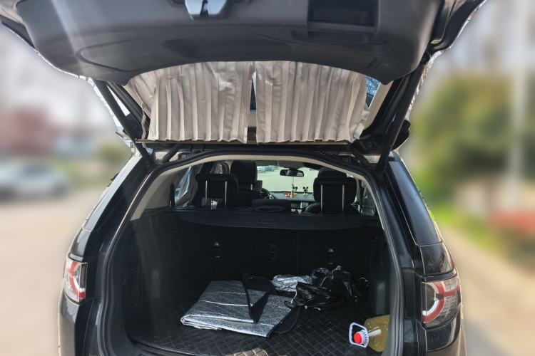 Used Land Rover Discovery Sport 2016 2.0T SE Trunk