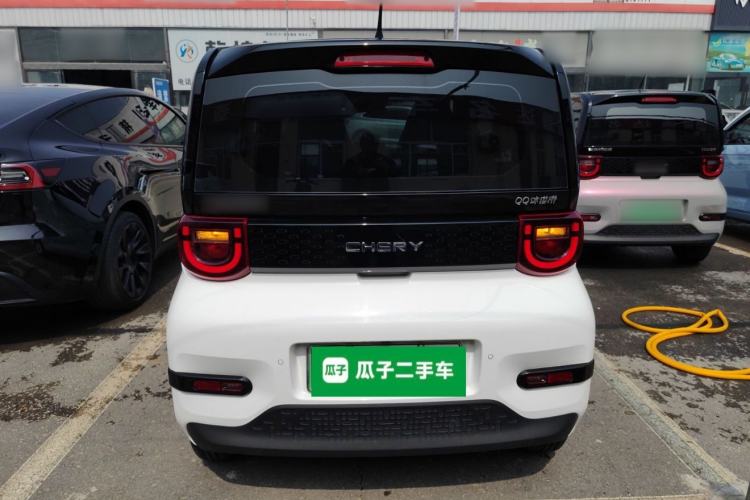 Used Chery QQ Ice Cream 2024 Edition Youth Version 205km Sundae