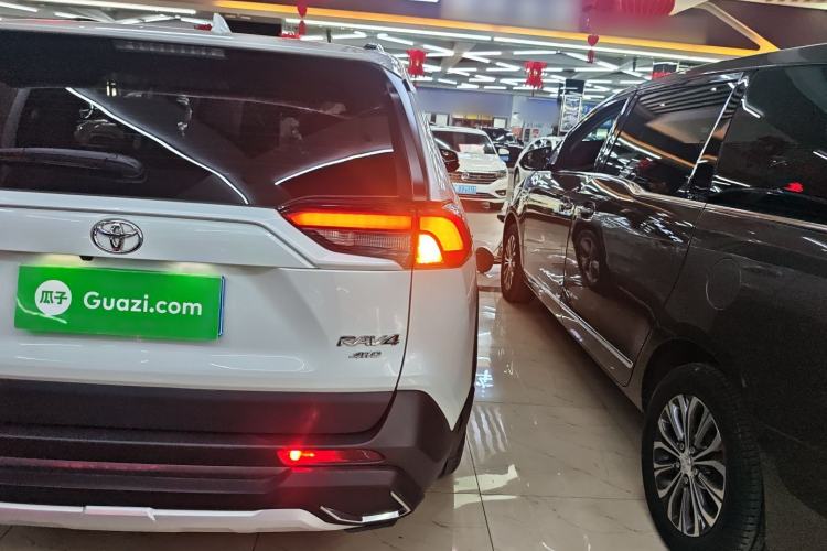 Used Toyota RAV4 2021 2.0L CVT 4x4 Style PLUS Edition