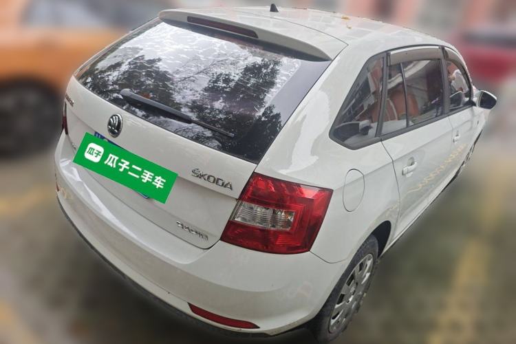Used Skoda Rapid Spaceback 2016 Revised Version 1.6L Automatic Front-Drive Edition Rear Right 45 Deg