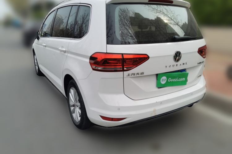 Used Volkswagen Touran 2016 Volkswagen Touran L 280TSI DSG Comfort Edition Rear Left 45 Deg