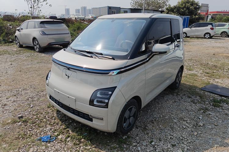 Used Wuling Air ev 2023 - Four Seats - Advanced Edition