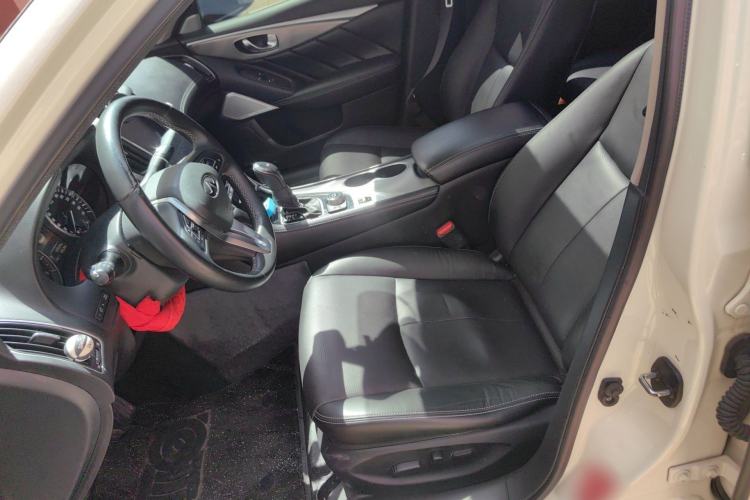 Used Infiniti Q50L 2018 2.0T Enjoyment Version China VI Standard Left Front Seat