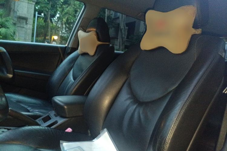 Used Toyota RAV4 2011 2.4L Automatic 4x4 Luxury Edition Left Front Seat