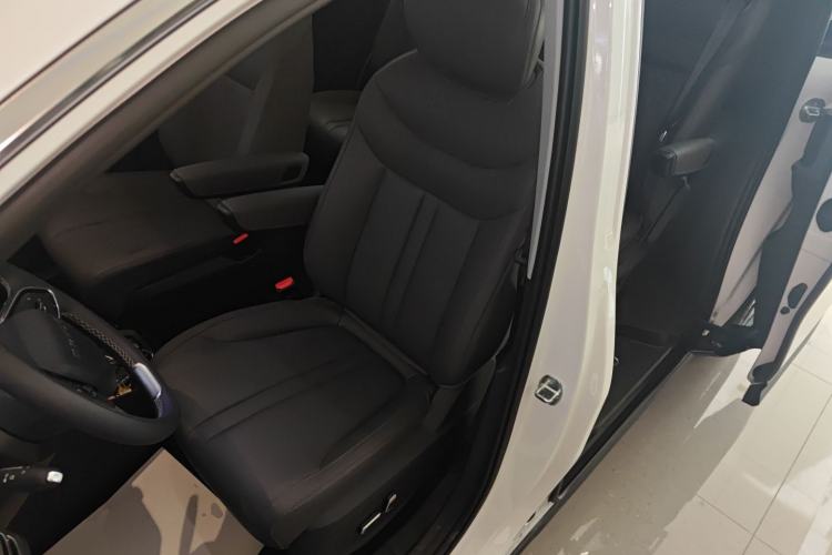 Used SAIC MAXUS Dajia 7 2024 Revised Version Super Hybrid Long-Range Edition Enjoyment Version
