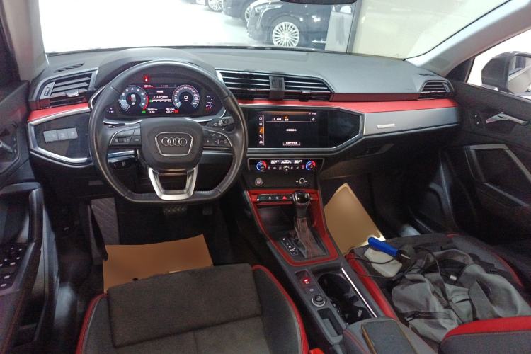 Used Audi Q3 2019 35 TFSI Fashion Dynamic Model