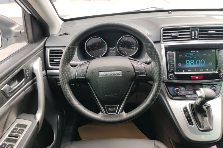Used Haval M6 2019 1.5T DCT Two-Wheel Drive Value Edition China VI Standard Steering Wheel