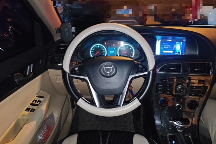 Used Brilliance V5 2012 1.6L Automatic Comfort Edition