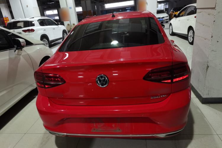 Used Volkswagen Lamando 2019 280TSI DSG Comfort Edition China VI standard
