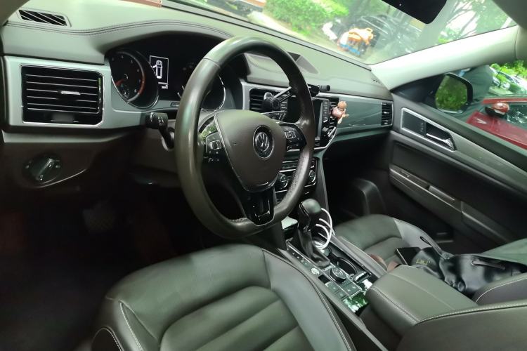 Used Volkswagen Teramont 2017 380TSI Four-Wheel Drive Luxury Edition Center Console