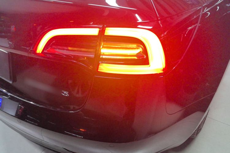Used Tesla Model 3 2021 Revised Version Standard Range Rear-Wheel Drive Upgraded Edition 3D1 Right Rear Taillight
