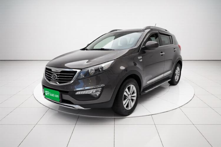 Kia Sportage R 2011 2.0L Manual Two-Wheel Drive GL Trim usado