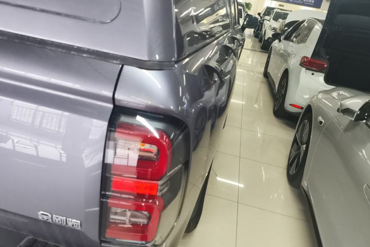 Used Great Wall King Kong Poer 2024 2.0T Automatic 8AT Gasoline Four-Wheel Drive Navigation Version – Flat Bed