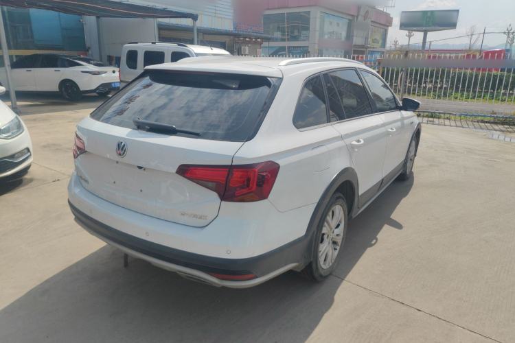 Used Volkswagen C-TREK 2018 1.5L Manual Comfort Model Rear Right 45 Deg