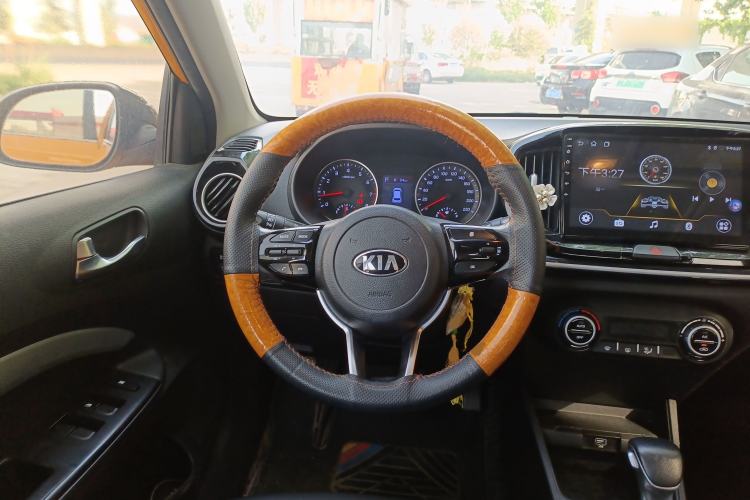 Used Kia kx1 Stonic 2019 1.4L Automatic Fun Edition China VI