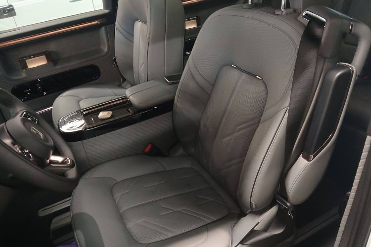 Used Zeekr MIX 2025 Long-Range Intelligent Driving Edition Left Front Seat