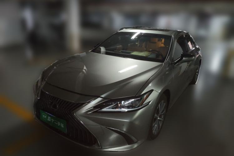Used Lexus ES 2018 200 Excellence Edition China V Standard Guazi used car, China used car export, Used car for sale, Used  cars, Cheapest cars for sale