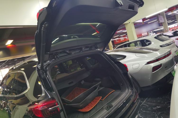 Used Buick Envision 2022 Encore Plus 652T Five-Seat Luxury Model