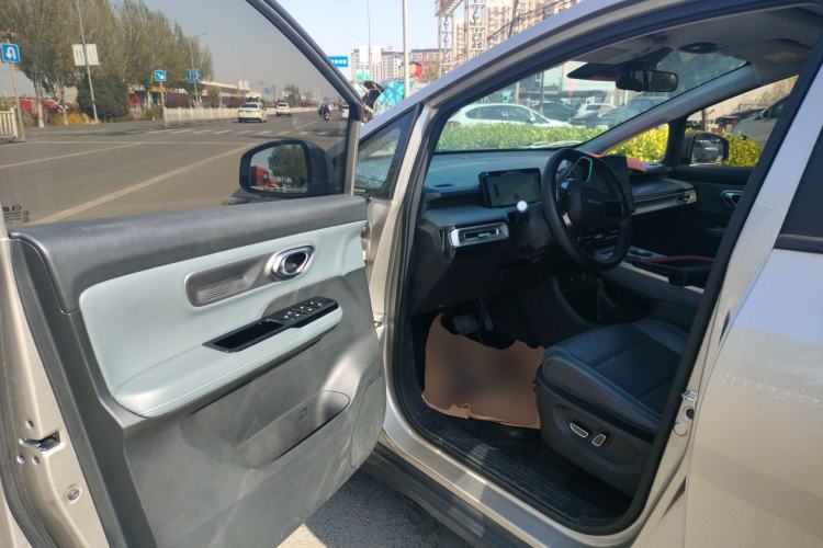 Used AION Y 2023 Plus 610 Smart Edition Ternary Lithium Driver Seat