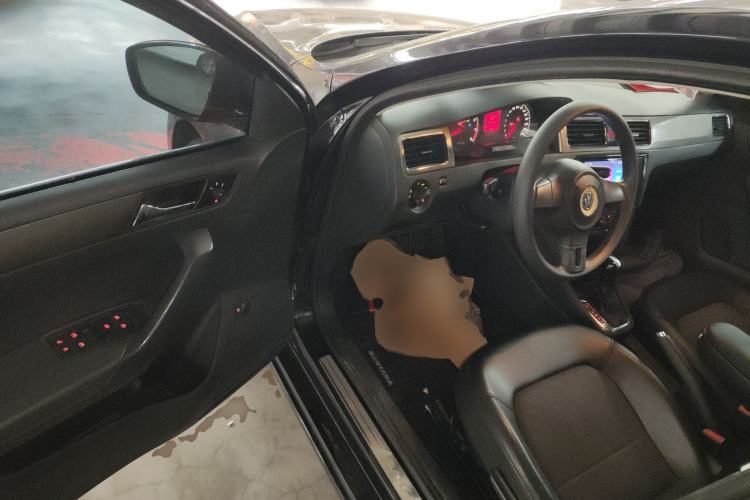 Used Volkswagen Santana 2015 1.6L Automatic Comfort Edition