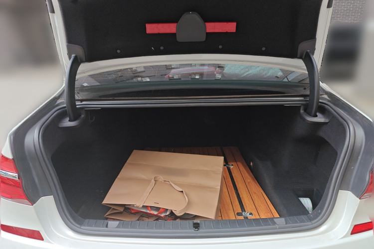 Used BMW 7 Series 2018 730Li Leading Model M Sport Package Trunk