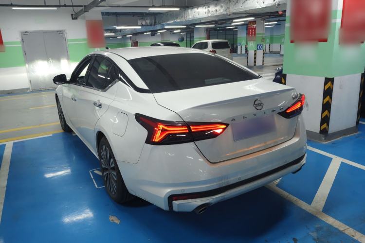 Used Nissan Teana 2024 2.0L XE Genuine Edition