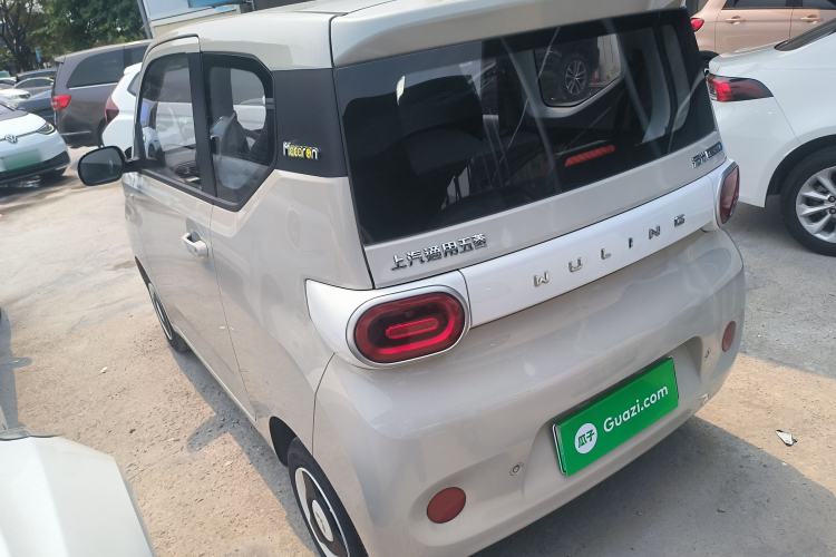 Used Wuling Hongguang MINIEV 2024 3rd Generation 215km Youth Edition Exterior 2