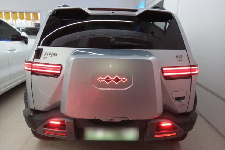 Used Formula Leopard Titanium 3 2025 501KM All-Wheel Drive Intelligent Driving Ultra Version
