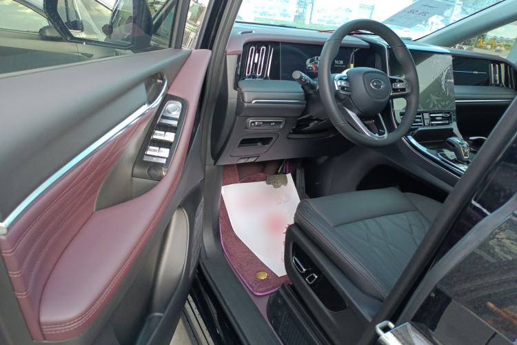 Used GAC Trumpchi M8 2024 Master Series 400T Prestige Edition
