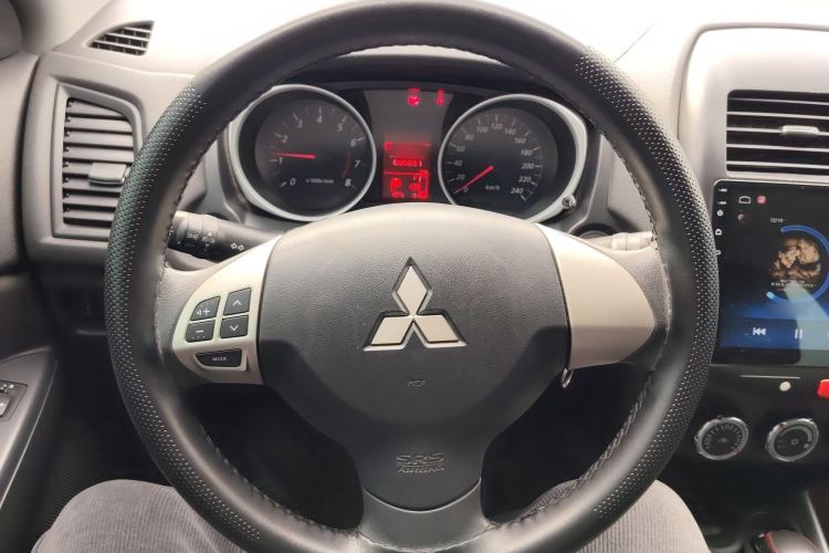 Used Mitsubishi ASX 2013 2.0L CVT Two-Wheel Drive Elite Edition
