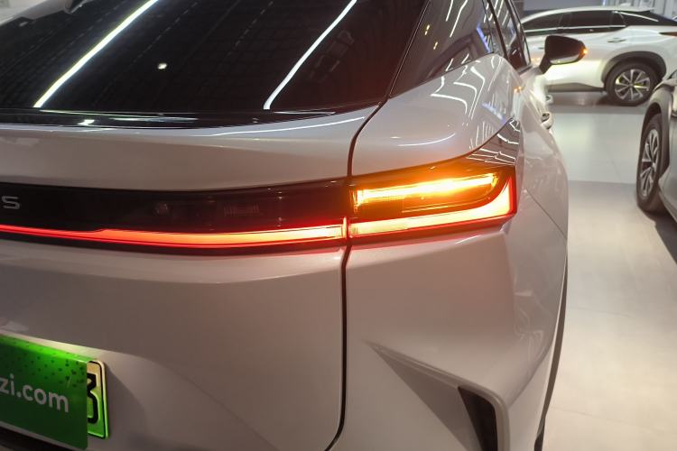 Used Lexus RZ 2023 450e All-Wheel-Drive Long-Range Version