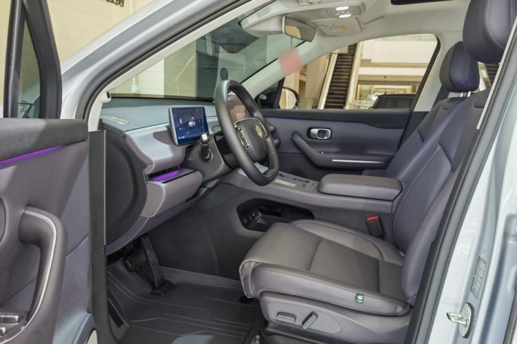 Used Leapmotor C16 2024 All-Electric 520 LiDAR Edition Interior 9