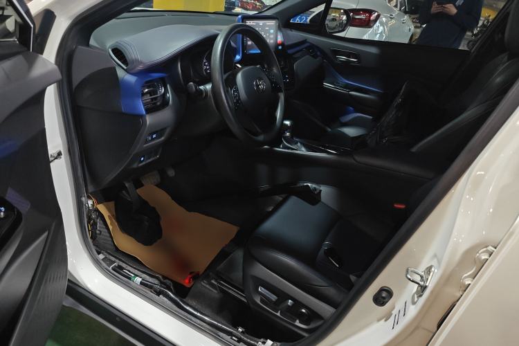 Used Toyota C-HR 2020 2.0L Leading Edition