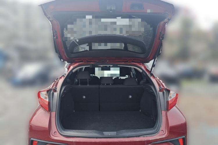 Used Toyota IZOA 2021 2.0L Enjoy Edition Trunk