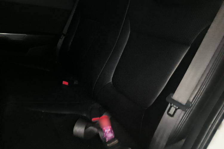 Used Kia K2 2015 Sedan 1.4L MT GLS
