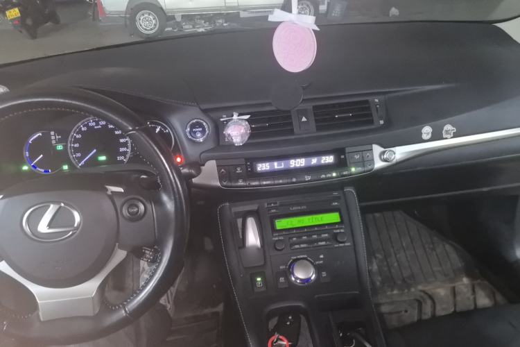 Used Lexus CT 2017 CT200h Elite Edition Solid Color China V Standard