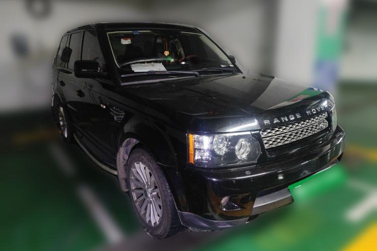 Used Land Rover Range Sport 2013 3.0 TDV6 Diesel Edition Front Right 45 Deg