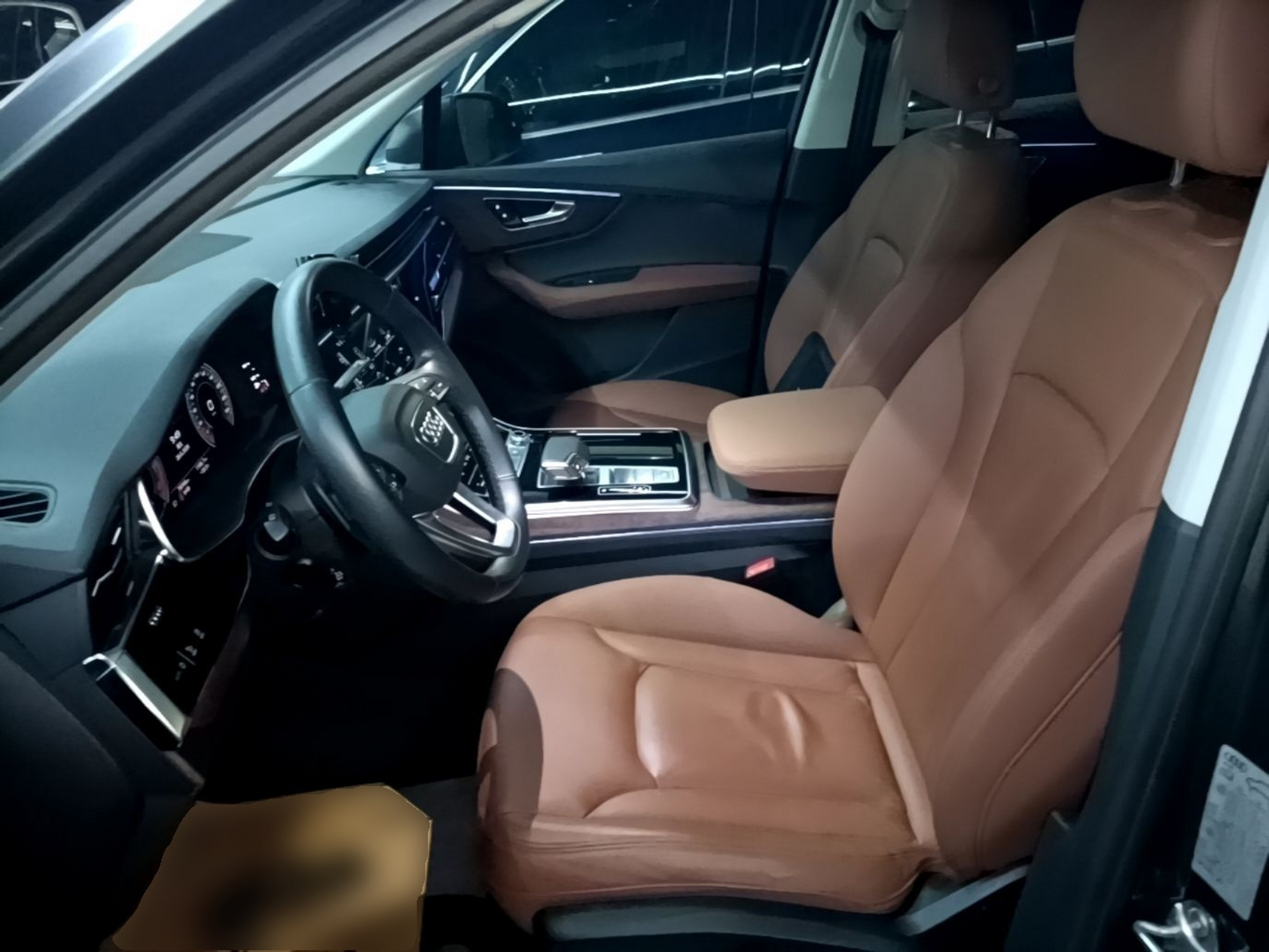Interior delantero