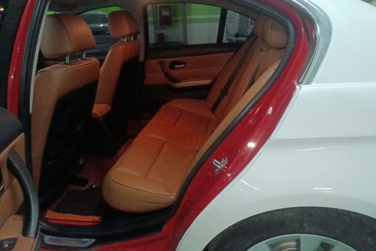 Used BMW 3 Series 2011 320i Luxury Edition
