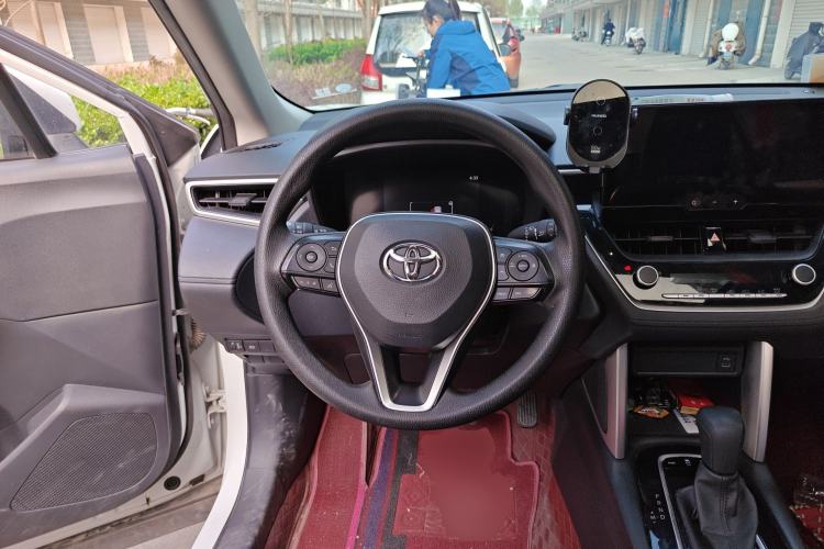 Used Toyota FRONTLANDER 2023 2.0L CVT Leading Edition
